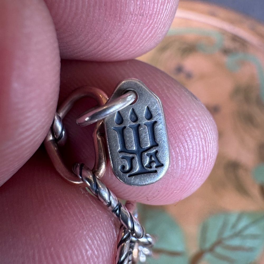 Used James Avery Silver-Tone Chain Link Bracelet with Charm - Picture 3 of 3